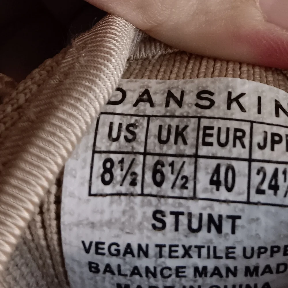 Danskin Tan Textured Sneakers Trainers Tennis Shoes Runners